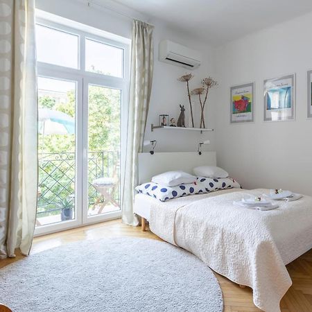 Gorgeous Flat Right Near The City Center Budapest Esterno foto