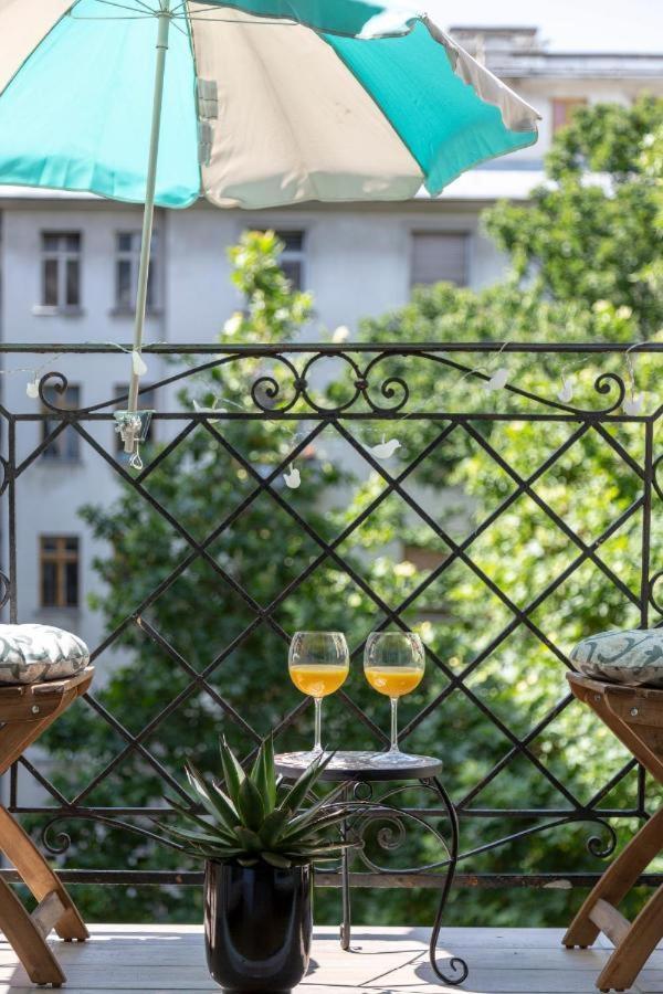 Gorgeous Flat Right Near The City Center Budapest Esterno foto