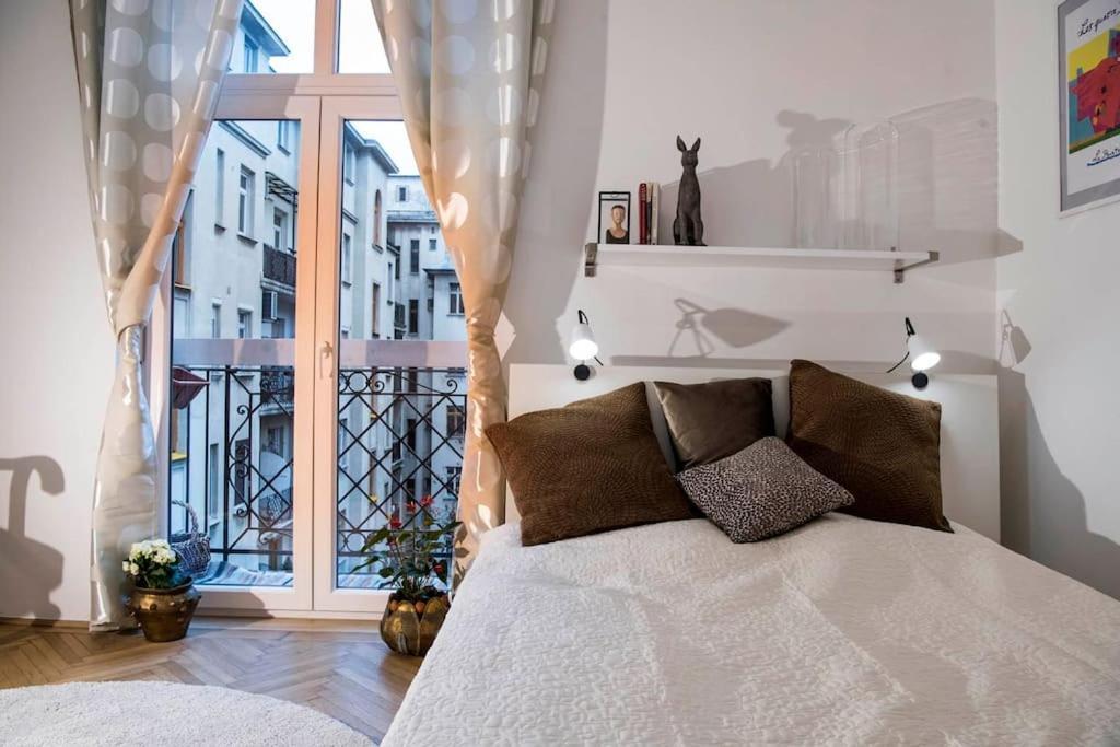 Gorgeous Flat Right Near The City Center Budapest Esterno foto