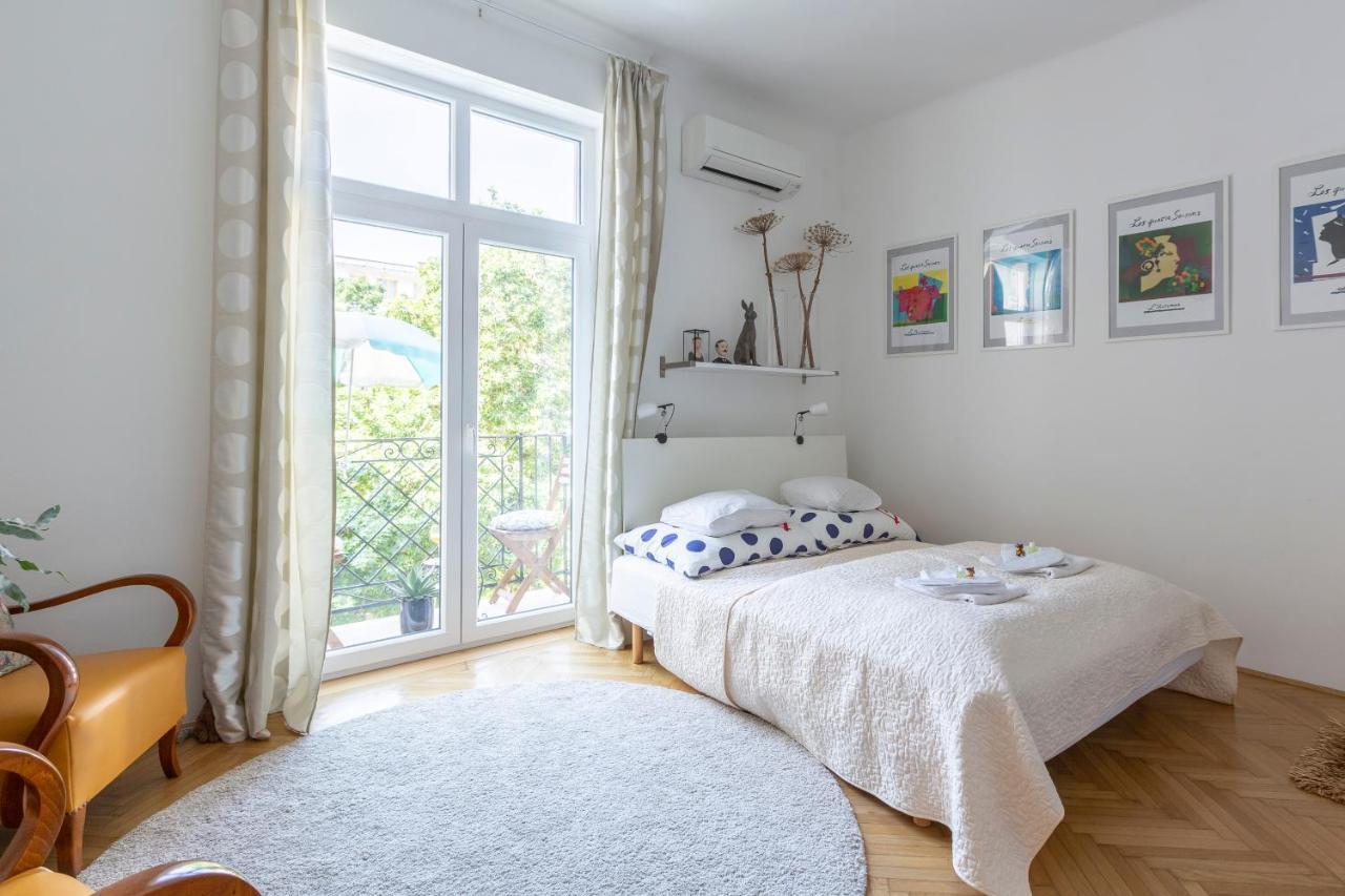 Gorgeous Flat Right Near The City Center Budapest Esterno foto