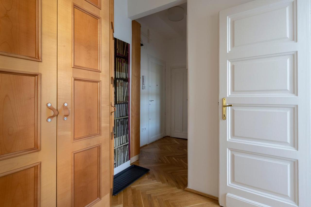 Gorgeous Flat Right Near The City Center Budapest Esterno foto