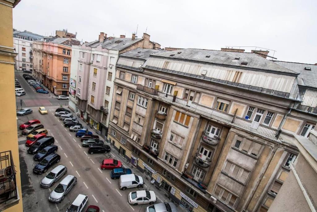 Gorgeous Flat Right Near The City Center Budapest Esterno foto